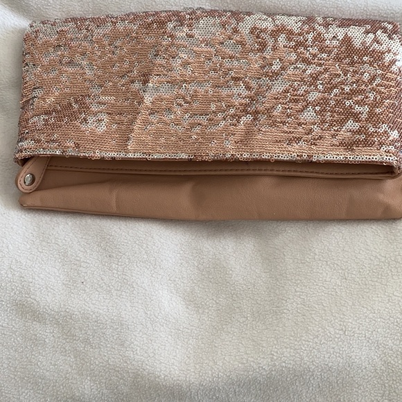 BCBG clutch bag - Picture 4 of 6